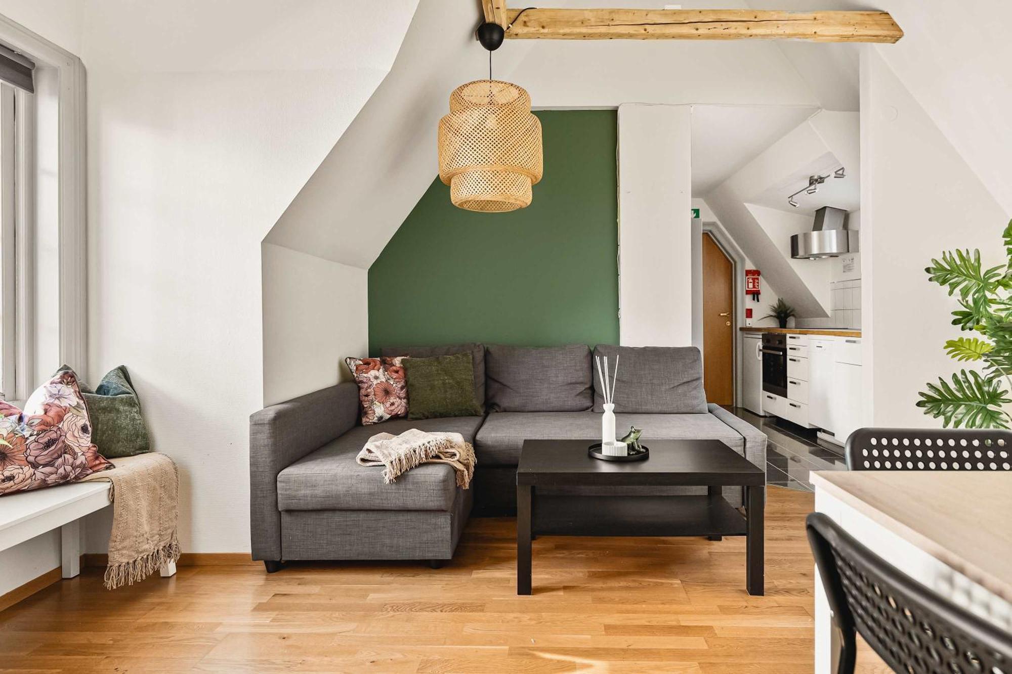 Dinbnb I Shopping, Cafes And Attractions At Your Doorstep! Apartamento